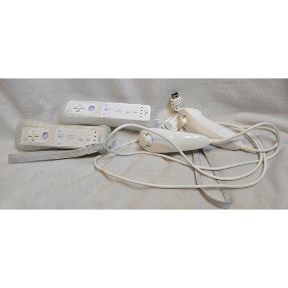 Wii System | Games | Cords | Nintendo | Console - Picture 4 of 8